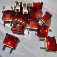 چراغ سیگنال پنلی قدیمی